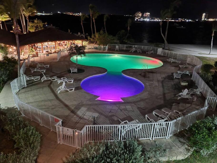 Superbe Studio Lumineux, Vue Sur Piscine Et Mer Байе-Неттл Экстерьер фото